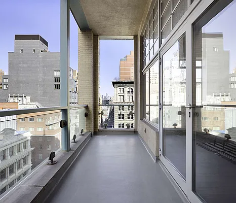 Sold by Compass | media 10