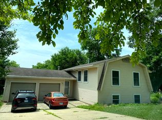 401 W Caroline St, Spring Valley, IL 61362
