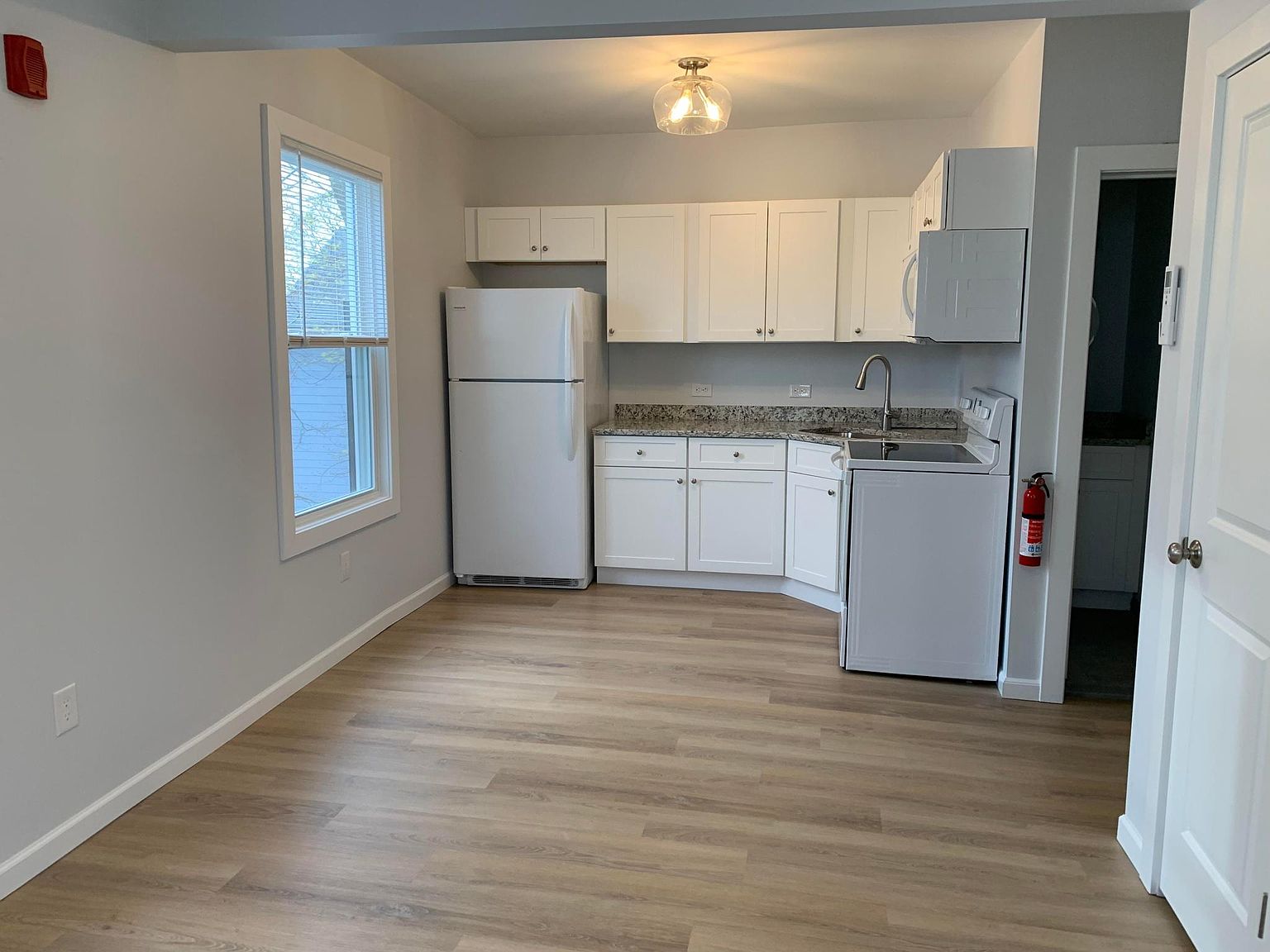 31 Grove St, Pawtucket, RI 02860 Zillow