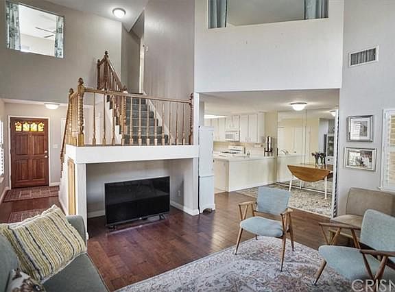 3rd image of 25761 Leticia Dr