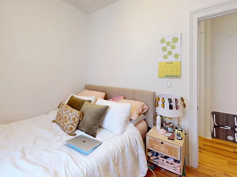 163 W 17th St #6F — Photo 7