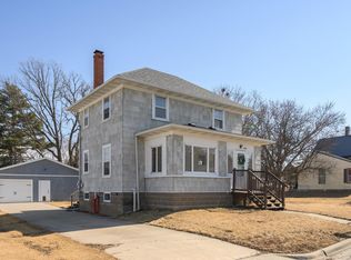 643 Richland Ave, Saint Charles, MN 55972