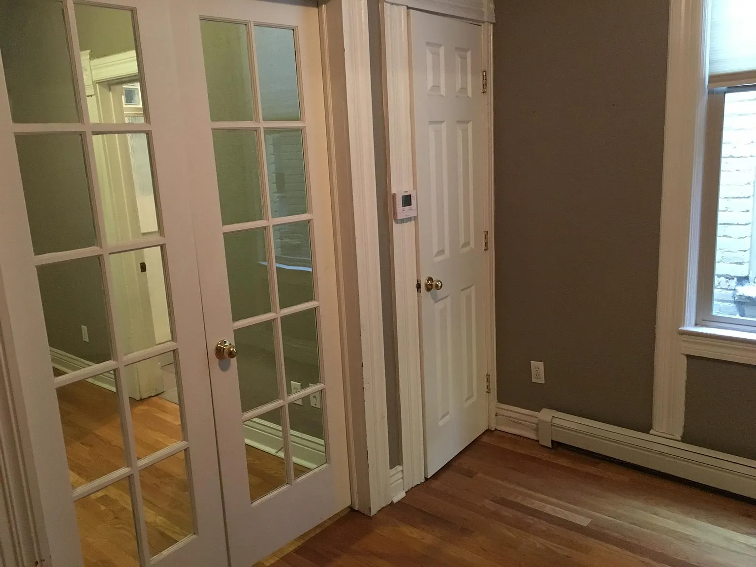 1 bed, 800 sqft, $1,900 — Photo 1
