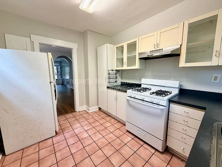 5550 Wilkins Ave — Photo 7