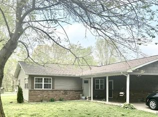 10817 Cabin Ln, Dexter, MO 63841