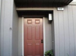 752 Saint Michael Cir, Pleasanton, CA 94566