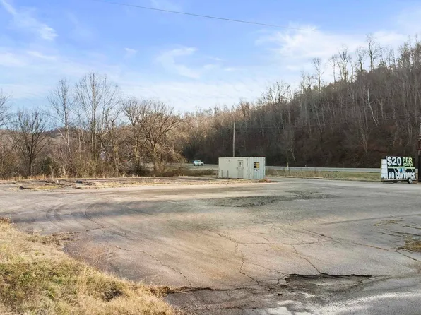 1821 Ashland Rd, Greenup, KY 41144