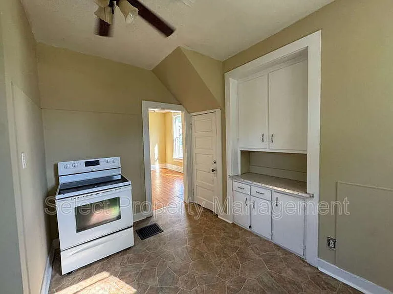 3201 Dinnen Ave — Photo 6