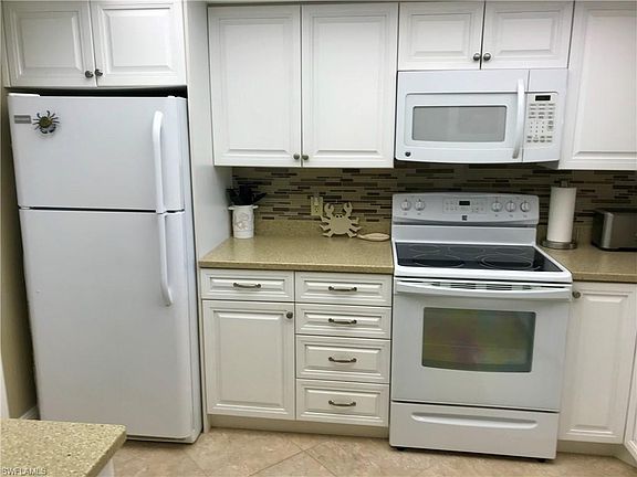 2nd image of 25808 Cockleshell Dr #315