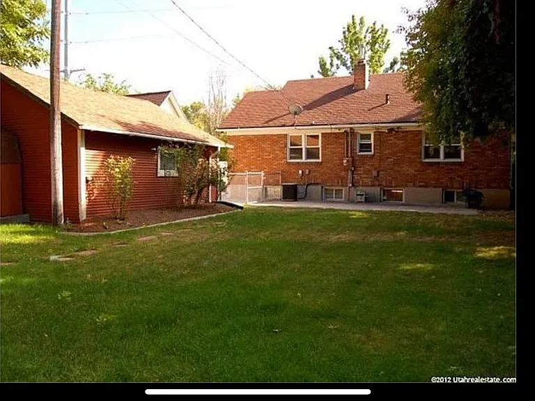 1881 E 2100 S — Photo 2