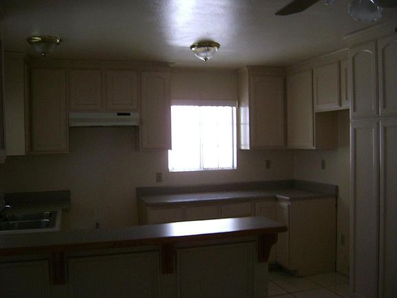 Large kitchen 