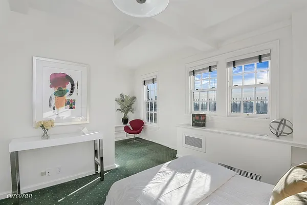 Sold by Corcoran | media 39