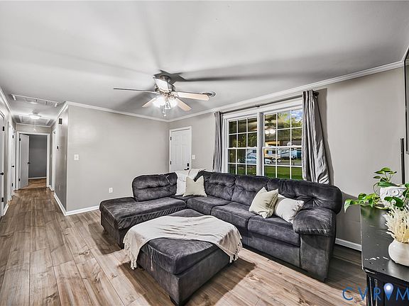 4th image of 3707 Jackie Dr