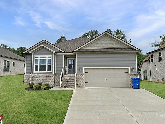 2nd image of 1546 Hereford Blvd