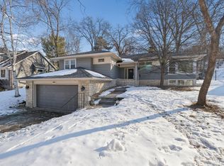 309 Westwood Dr S, Golden Valley, MN 55416