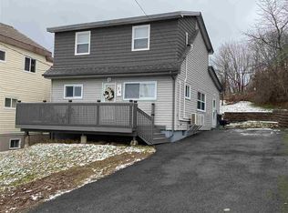 34 Mountain Rd, Halifax, NS B3N1A2