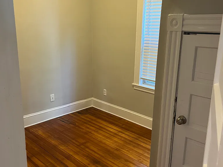 23 Taft St #1 — Photo 12