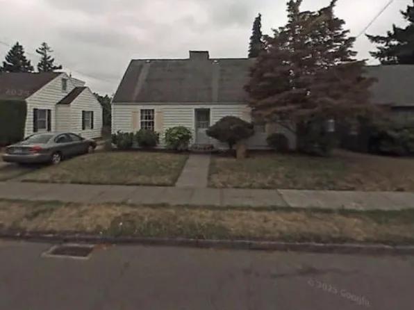 2001 NE 64th Ave, Portland, OR 97213