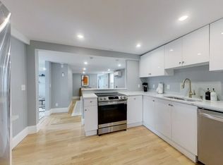 3822 Spring St #2, Newport, RI 02840