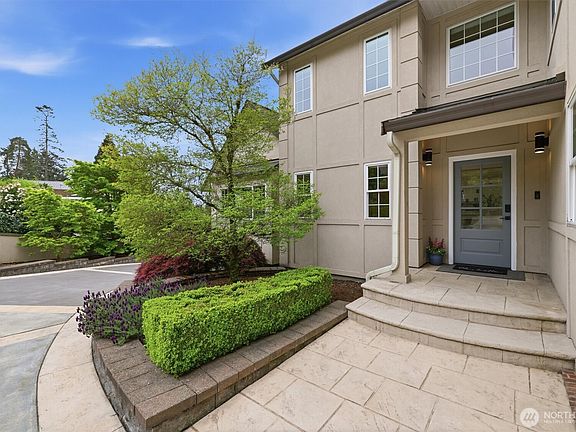 2nd image of 18124 Riviera Place SW