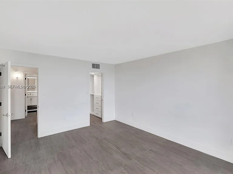 7928 West Dr #802 — Photo 12