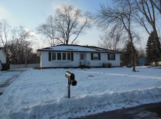 290 108th Ave NE, Blaine, MN 55434