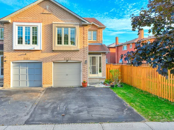 5551 Cosmic Cres, Mississauga, ON L4Z 3R9