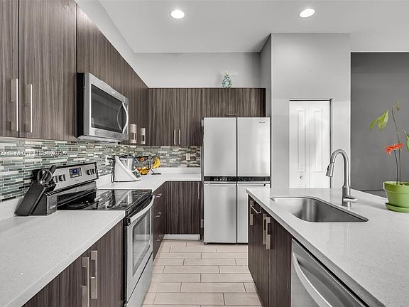 2nd image of 4902 NW 48th Ln
