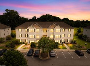 6112 Hedgecock Cir APT 3B, High Point, NC 27265