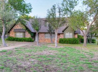 1712 Glen Rd, Kerrville, TX 78028