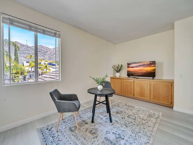 21585 Del Amo St — Photo 26