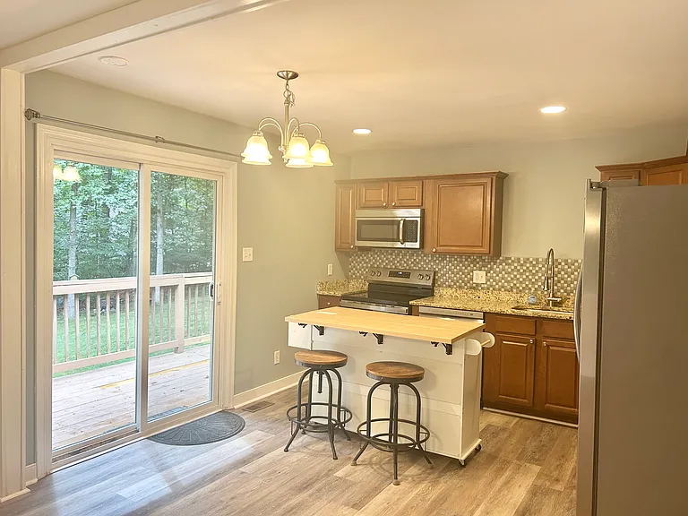 12114 Mountain Laurel Dr — Photo 11