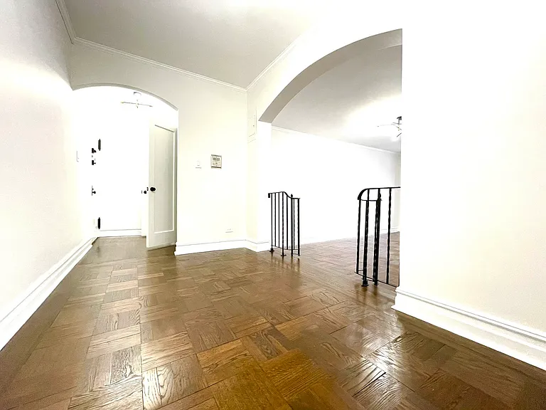 1901 Avenue N #1G — Photo 4