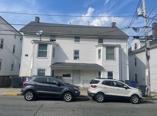 32 Tecumseh St, Fall River, MA 02721