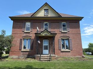 17242 Garden Ave, Lester Prairie, MN 55354