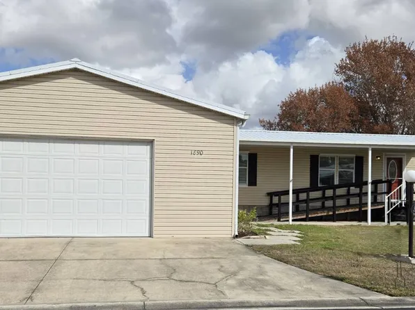 1690 SW 35th Cir #165 & 166, Okeechobee, FL 34974