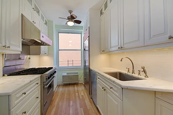 Rented by Corcoran | media 3