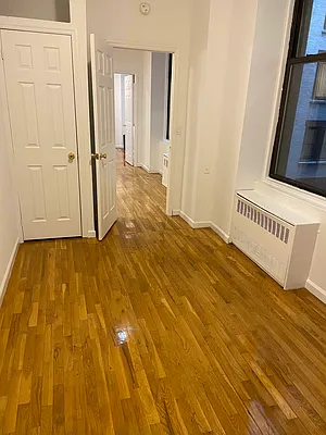 Rented by City Connections Realty | media 14