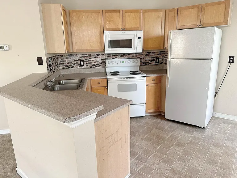 19920 Villa Ridge Dr #205 — Photo 11