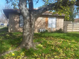 1243 W 8th St, Merced, CA 95341