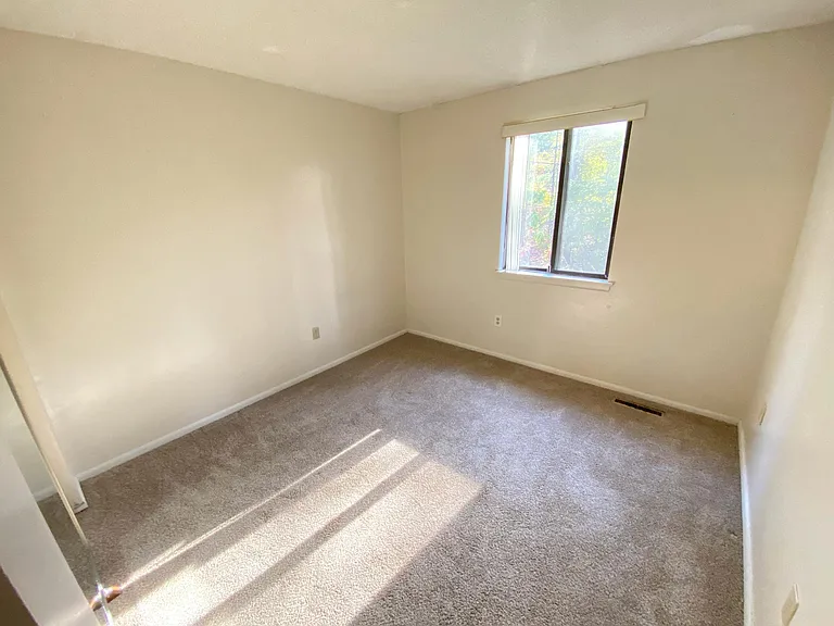 48 Hitching Post Ln — Photo 8