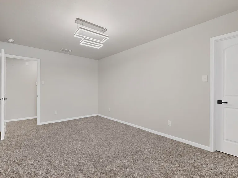15022 Harbor Lndg — Photo 8