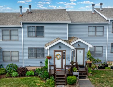 708 Lake Vista Drive #708, East Hampton, CT, 06424