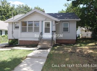 3145 SW 12th Pl, Des Moines, IA 50315