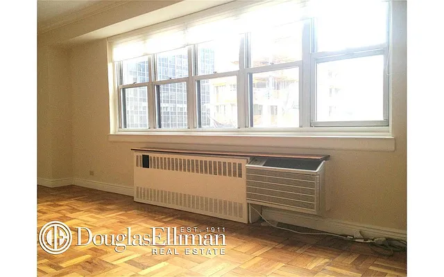 Rented by Douglas Elliman | media 28