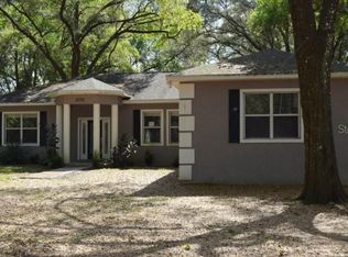 10701 Barefoot Ln, Thonotosassa, FL 33592