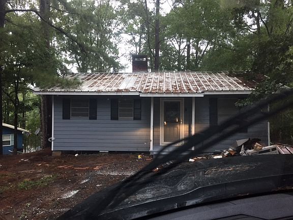 2nd image of 310 Connie Dr