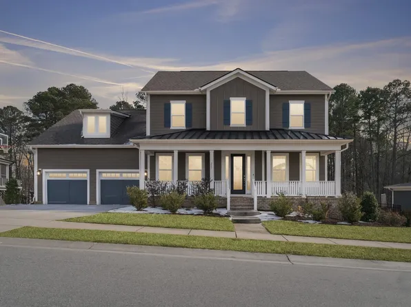 221 Chickasaw Plum Dr, Holly Springs, NC 27540