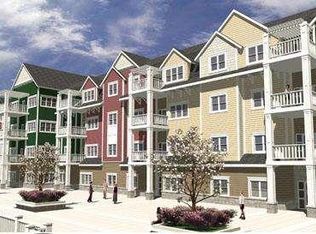 832 N 6th St UNIT 302, Sheboygan, WI 53081