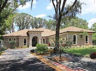 17916 Burnside Rd, Lutz, FL 33548